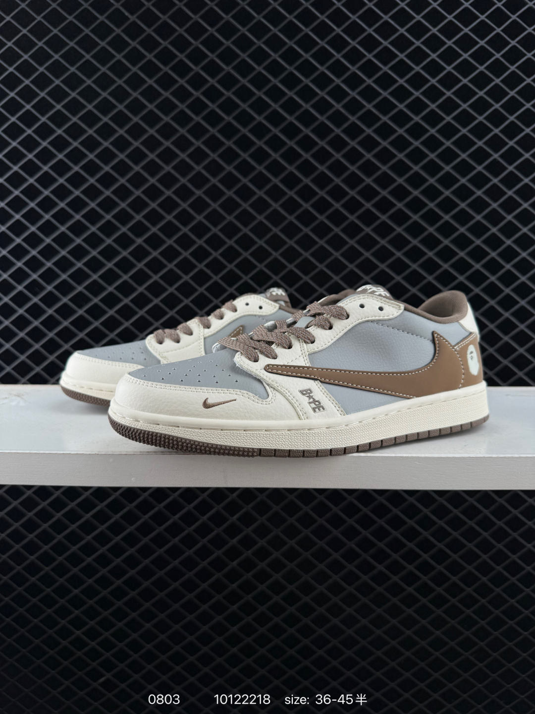 Travis Scott x Air Jordan 1 ” Reverse Mocha “